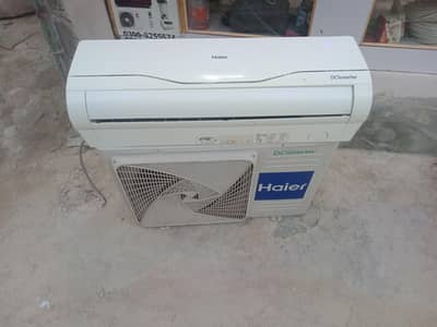 one ton good condition split air condition urgent for sale
