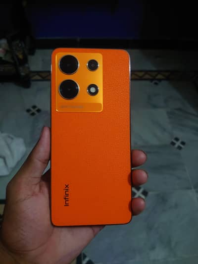 Infinix Note 30