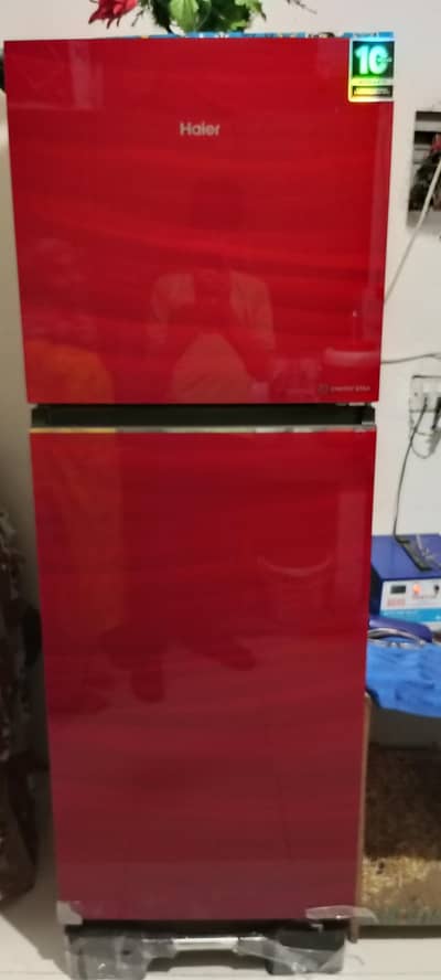 medium size fridge Haier