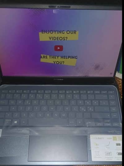 ASUS ZENBOOK O-led Display