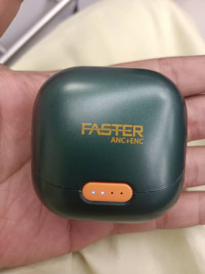 Faster buds Roar