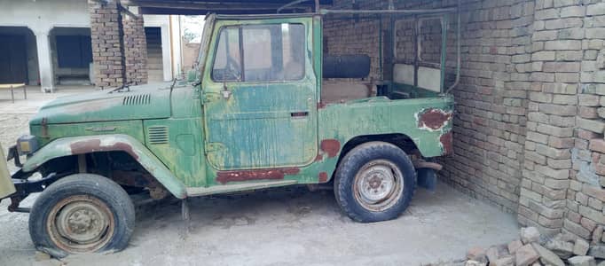 Toyota Land Cruiser 1984