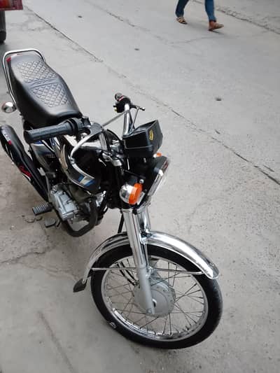 Honda 125 2025 modal