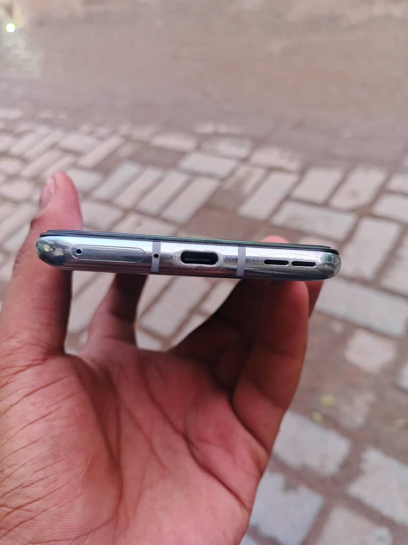 One Plus 8T 1