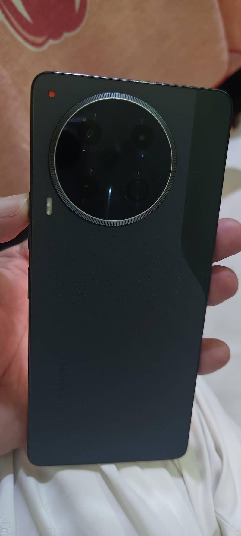 Tecno CAMON 30 1