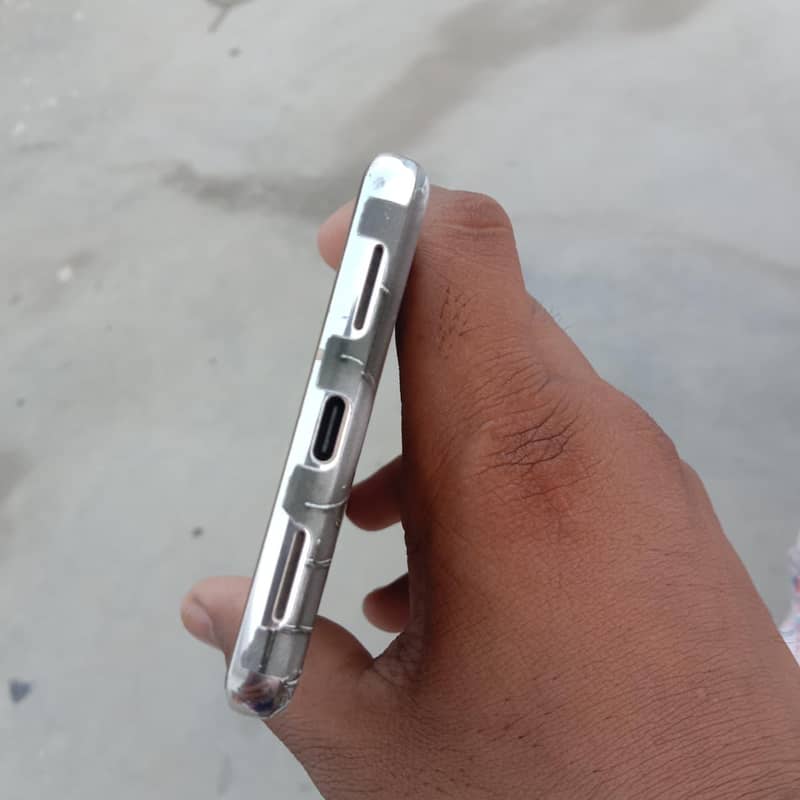 MOBILE 8