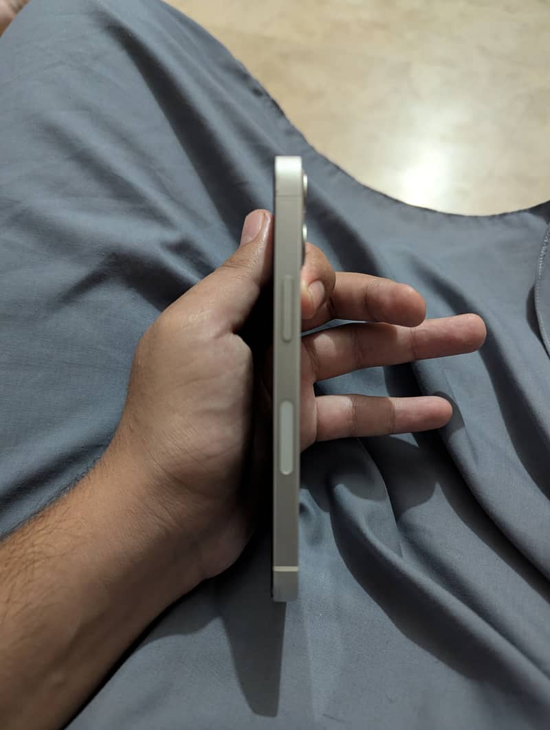Apple iPhone 12 mini 7