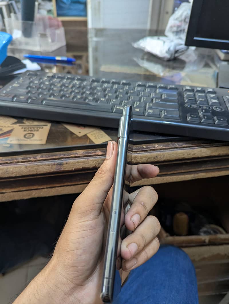 Google Pixel 7 Pro 6