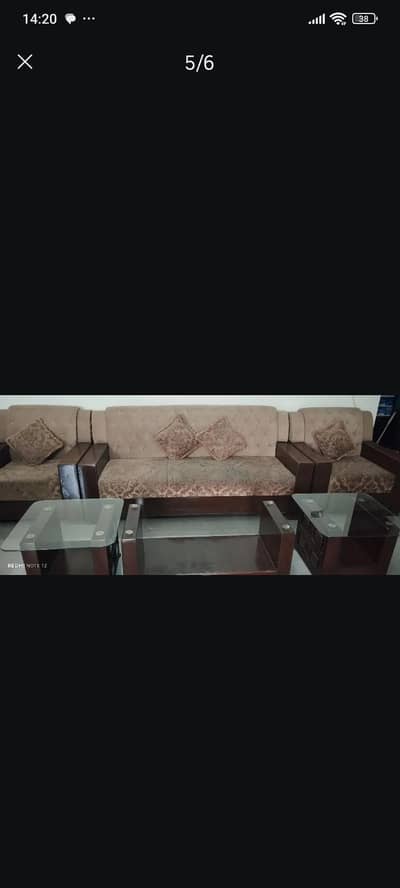 5-seater sofa set in a good condition