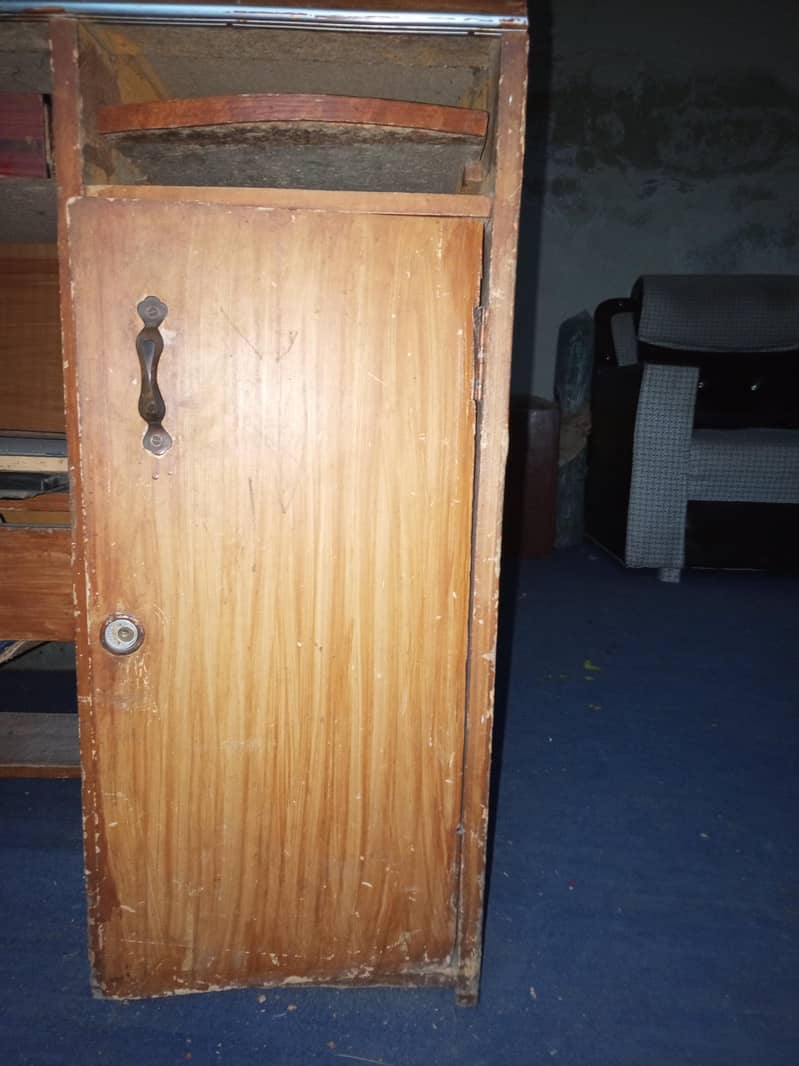 computer stand 1