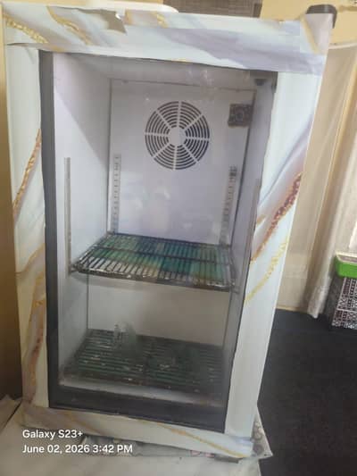 Fridge/ Freezer/ Refrigerator For Room / Glass door