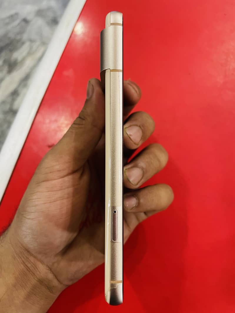 Google Pixel 8a 2
