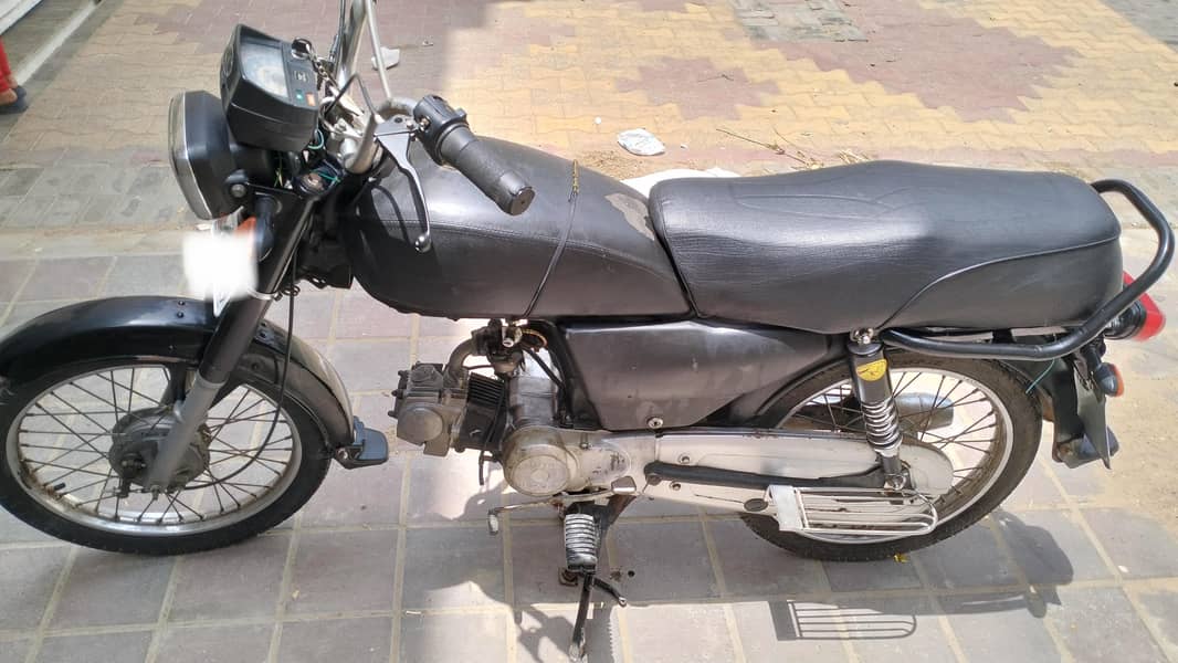 hero 2004 model 4