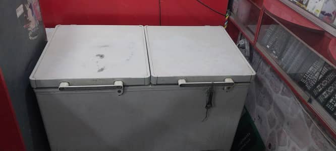 DAWLANCE FREEZERS