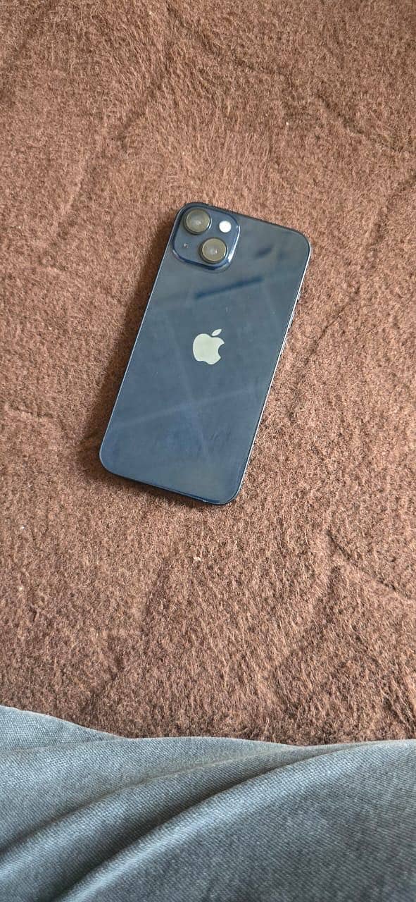 Apple iPhone 13 3