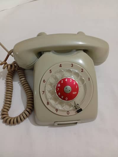 Retro antique  vintage Rotary Telephone – Fully Functional