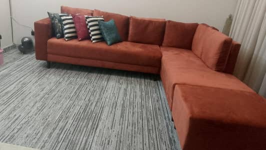 L shaped 7 seater used for 6 months only