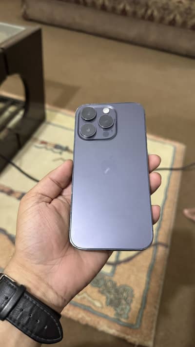 iPhone 14 pro JV