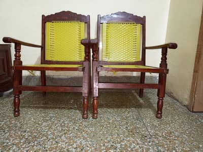 wodeen chairs