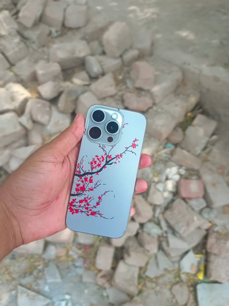 Iphone 15 pro 2