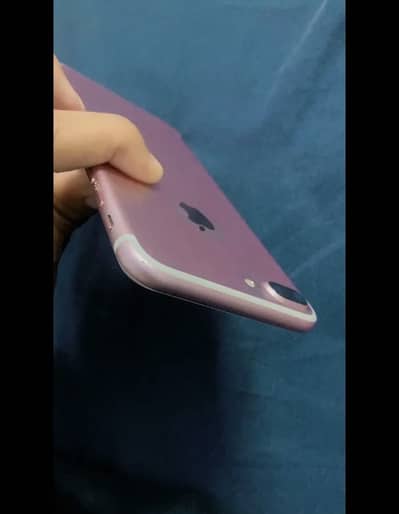 7 plus 128 gb approved