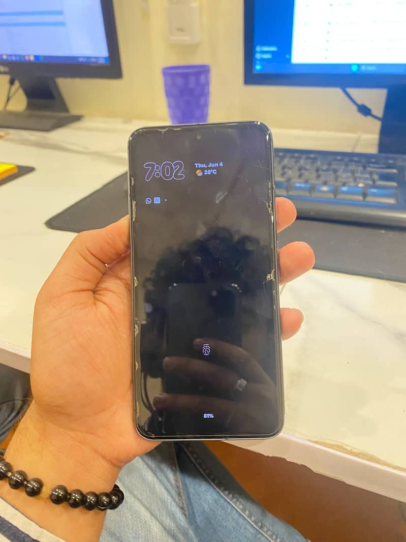 Google Pixel 8 1
