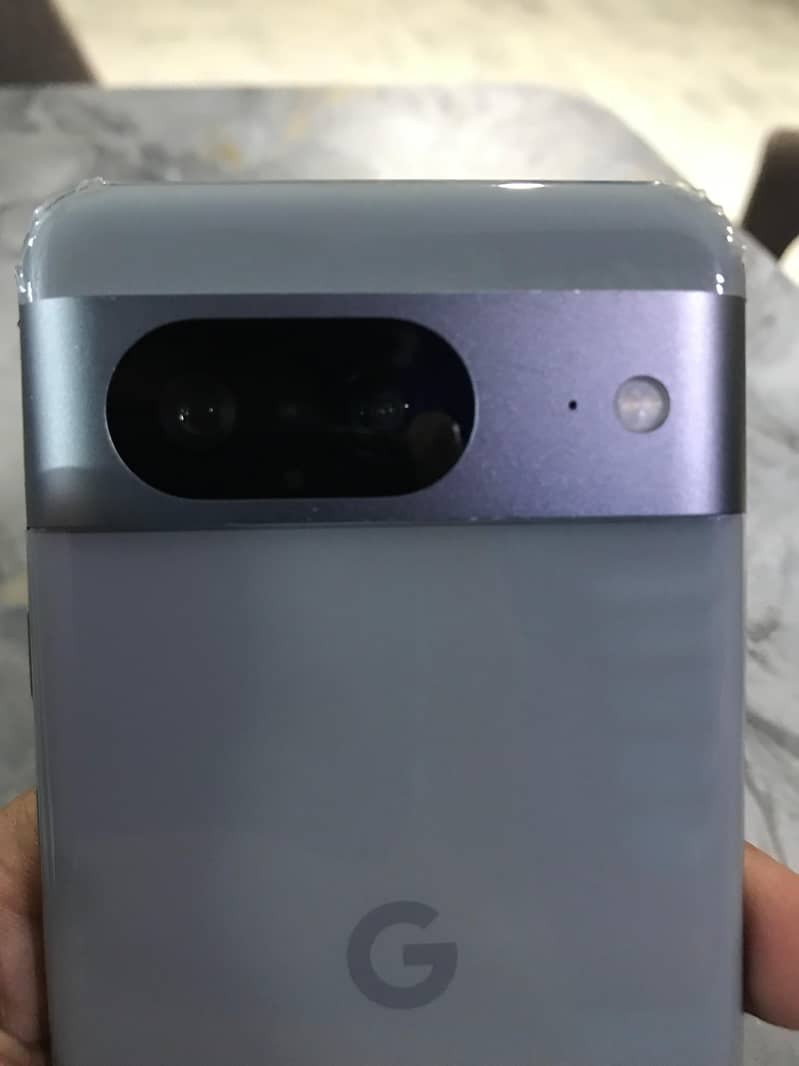 Google Pixel 8 1