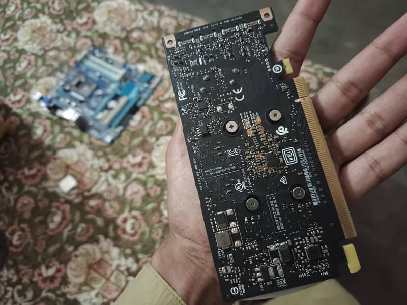 Nvidia Quadro p620 2
