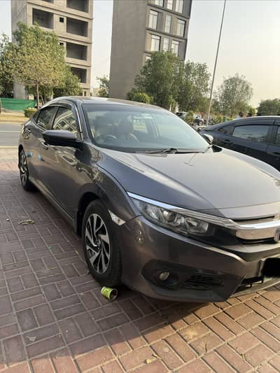 Honda Civic Oriel 2018 red meter