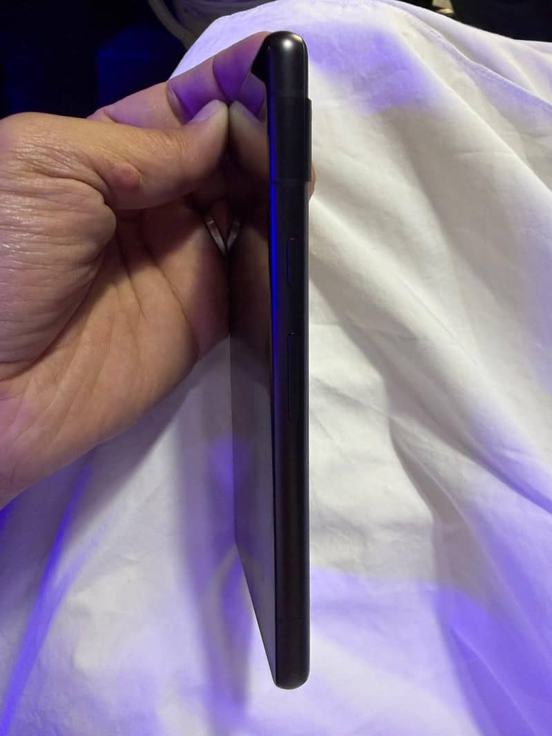 Google Pixel 7a 3