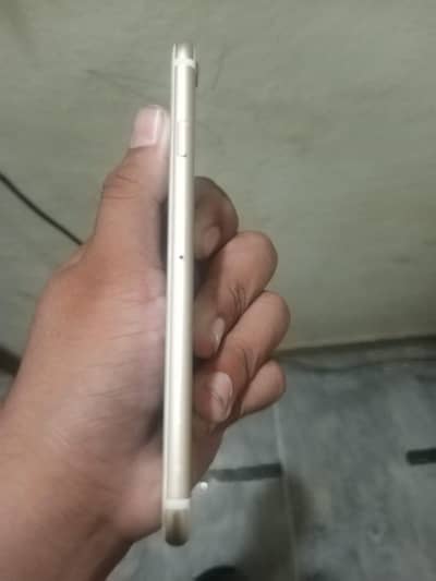 Apple iPhone 6