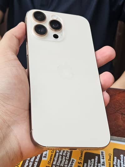 Apple iPhone 16 Pro Max