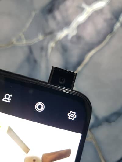 Vivo V15 . . 8/256 Memory .