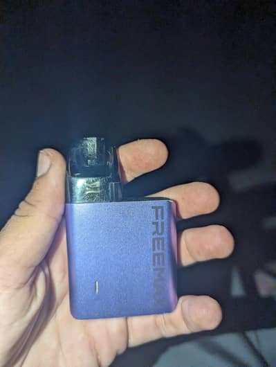 freemax just 2 weeks used 10/10