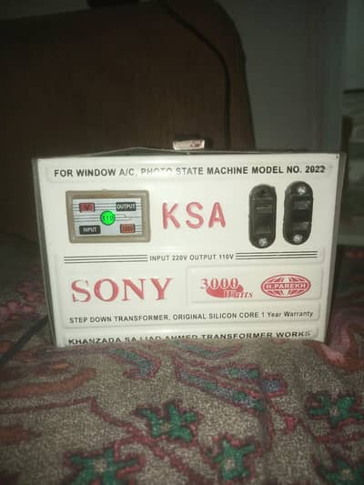 110v converter for computer and photo estate machine only 6 month used