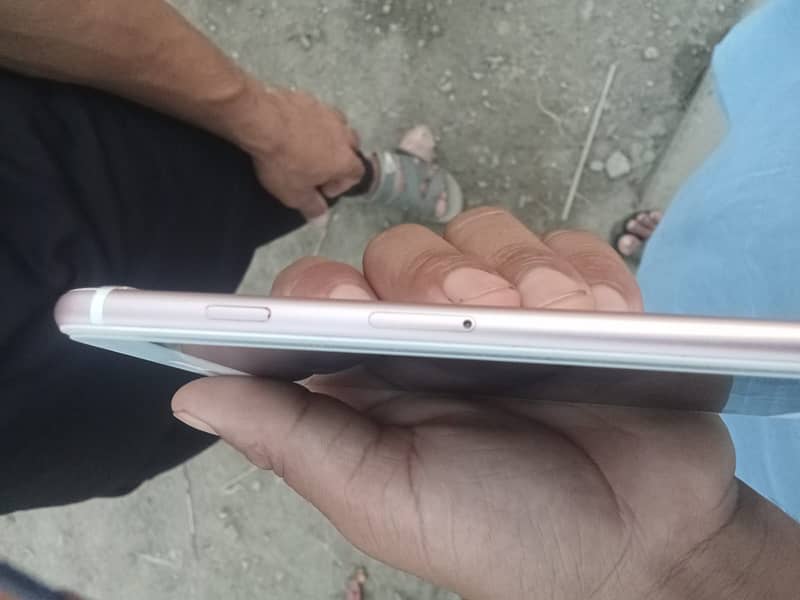 Apple iPhone 7 Plus 8