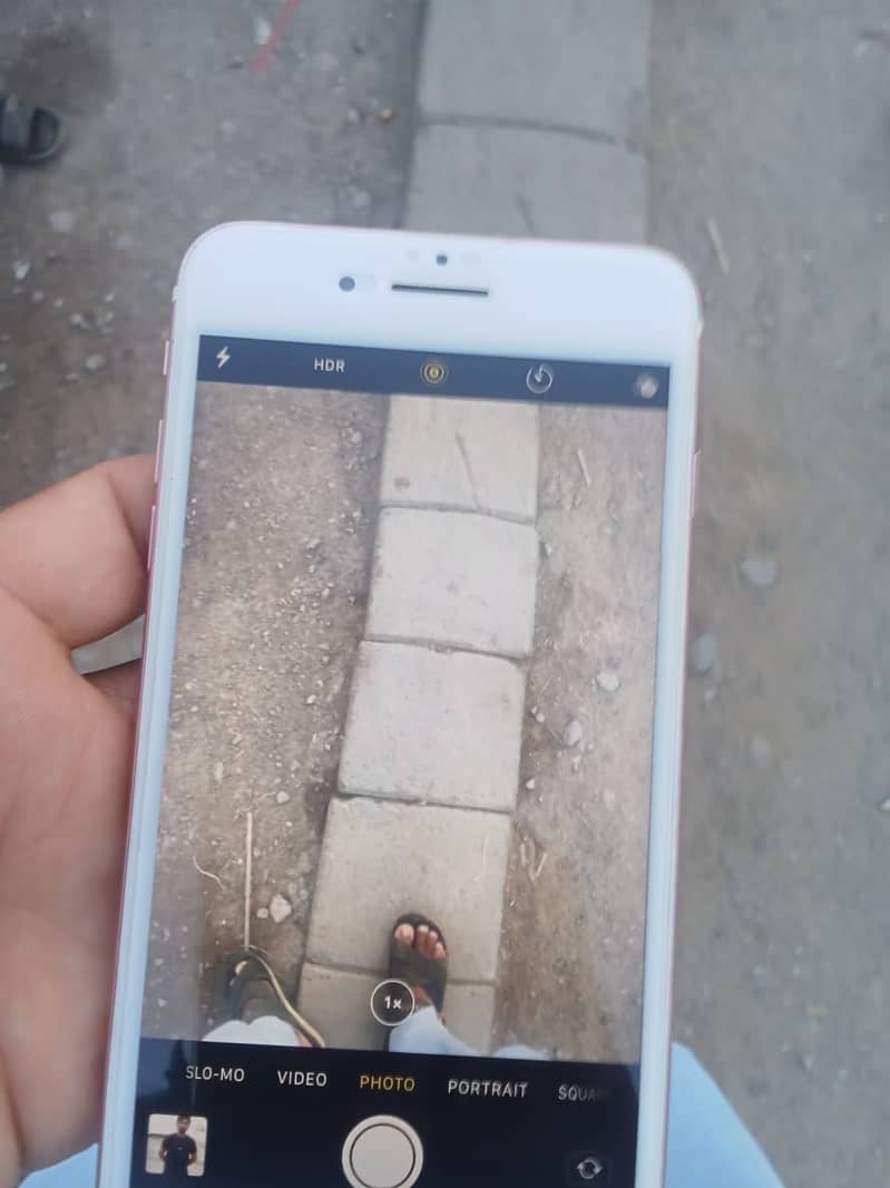 Apple iPhone 7 Plus 9
