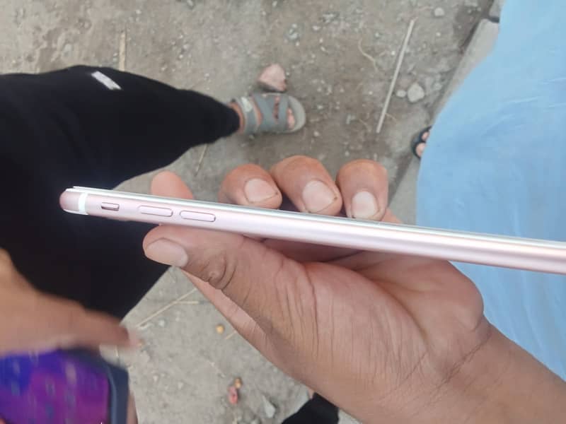 Apple iPhone 7 Plus 12