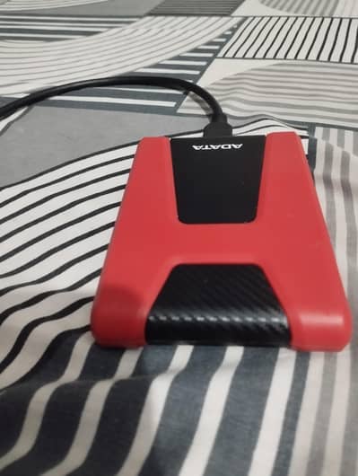 Adata SSD 1 TB & Adata NON SSD 1TB