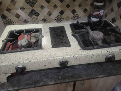 Gas Stove for Sale with BBQ Section | Good Condition