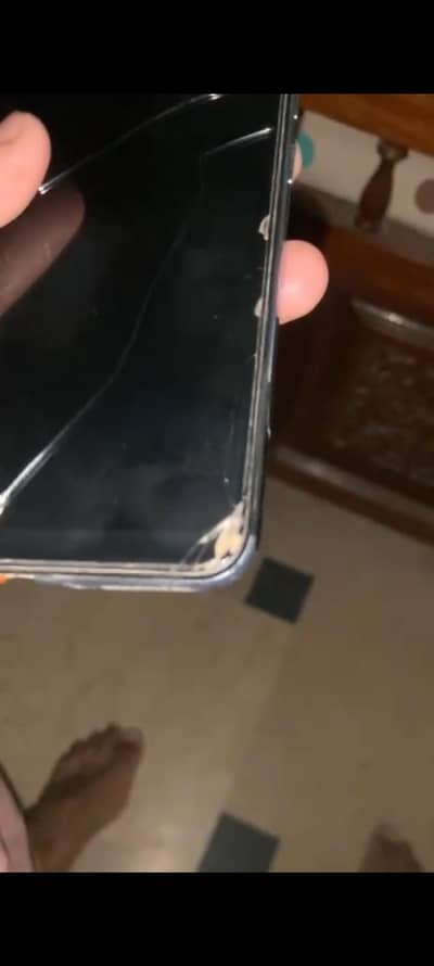 Vivo V21