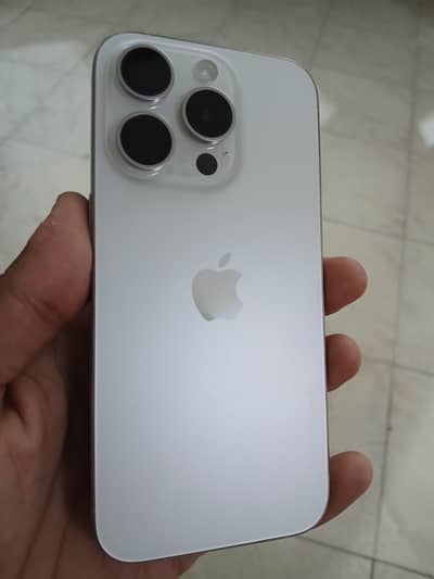 Apple iPhone 15 Pro