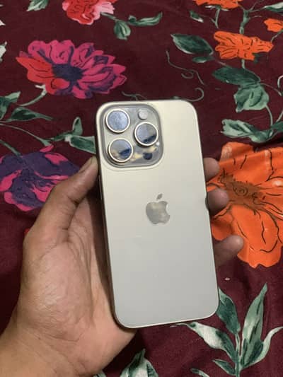 Apple iPhone 15 Pro