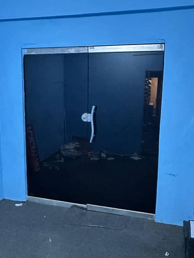 Tampered Glass Door 6x7ft