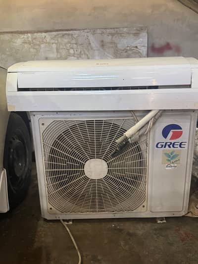 Gree Inverter AC 1.5 ton