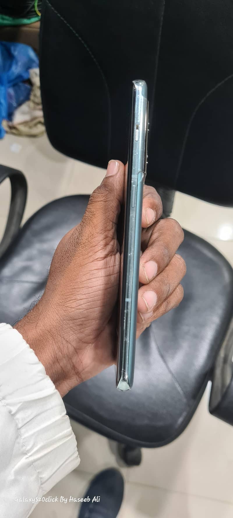 One Plus 10 Pro 6