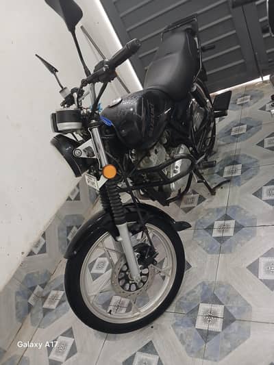 Suzuki gs 150 Se 2021