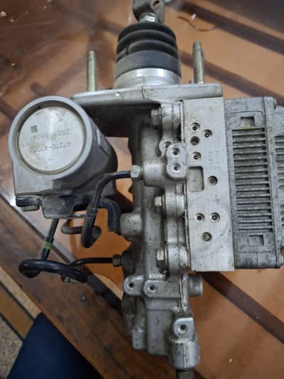 Toyota Feilder 2015 model  Abs brake actuater