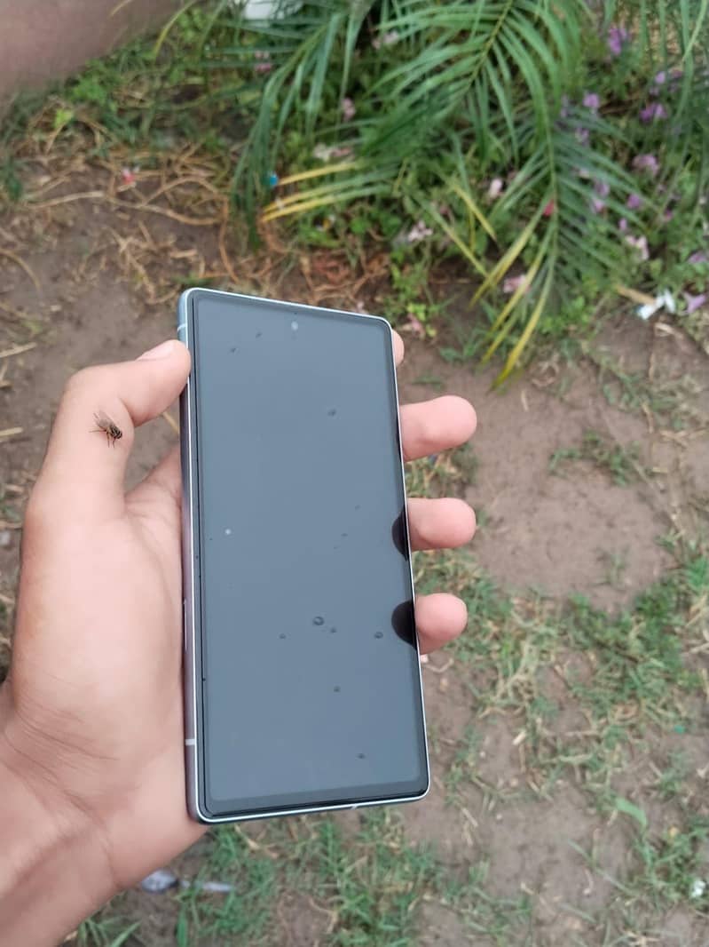 Google Pixel 7a 1