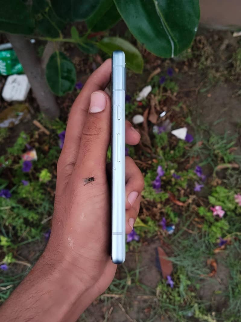 Google Pixel 7a 3